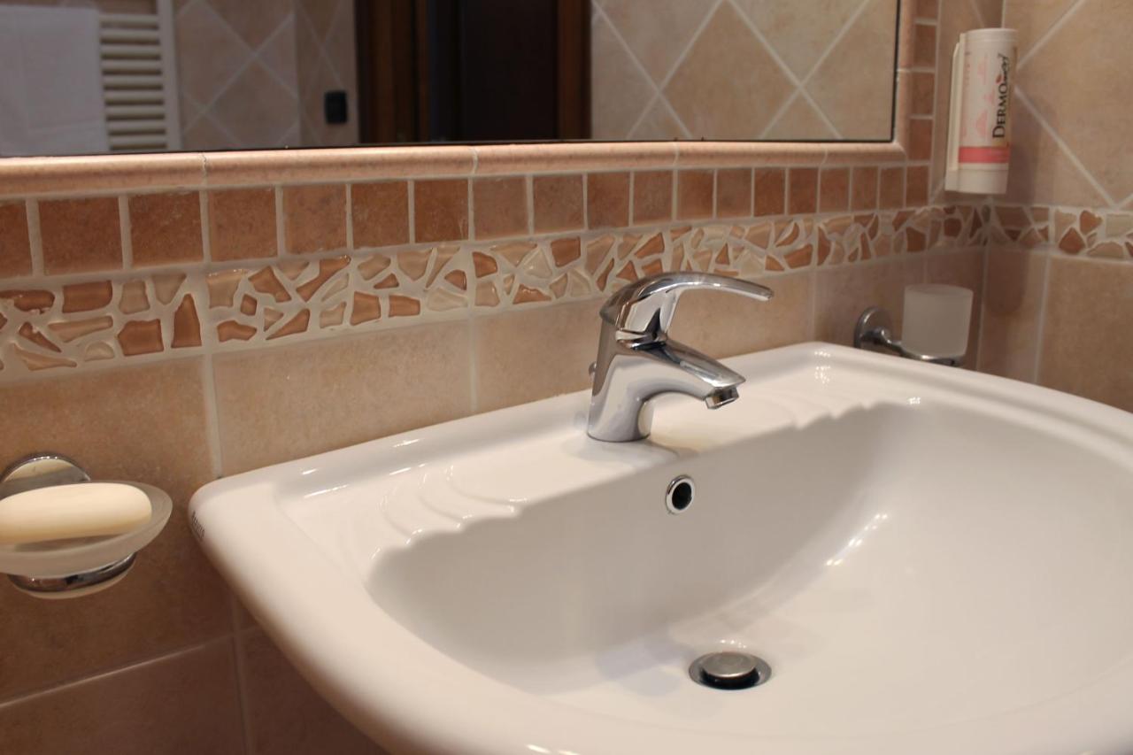 Casa Marinella Apartment Аджерола Екстериор снимка
