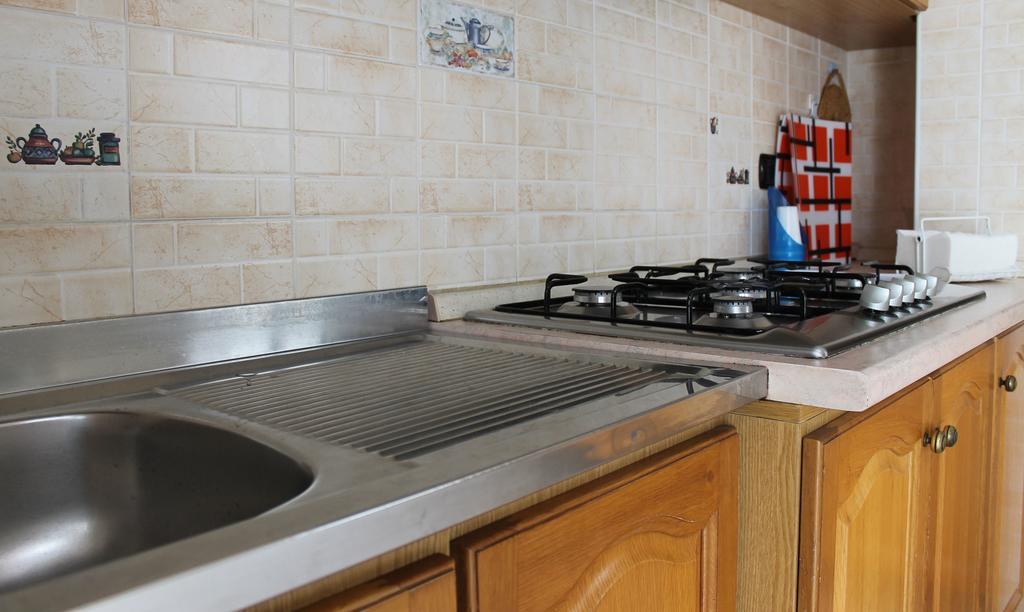 Casa Marinella Apartment Аджерола Екстериор снимка